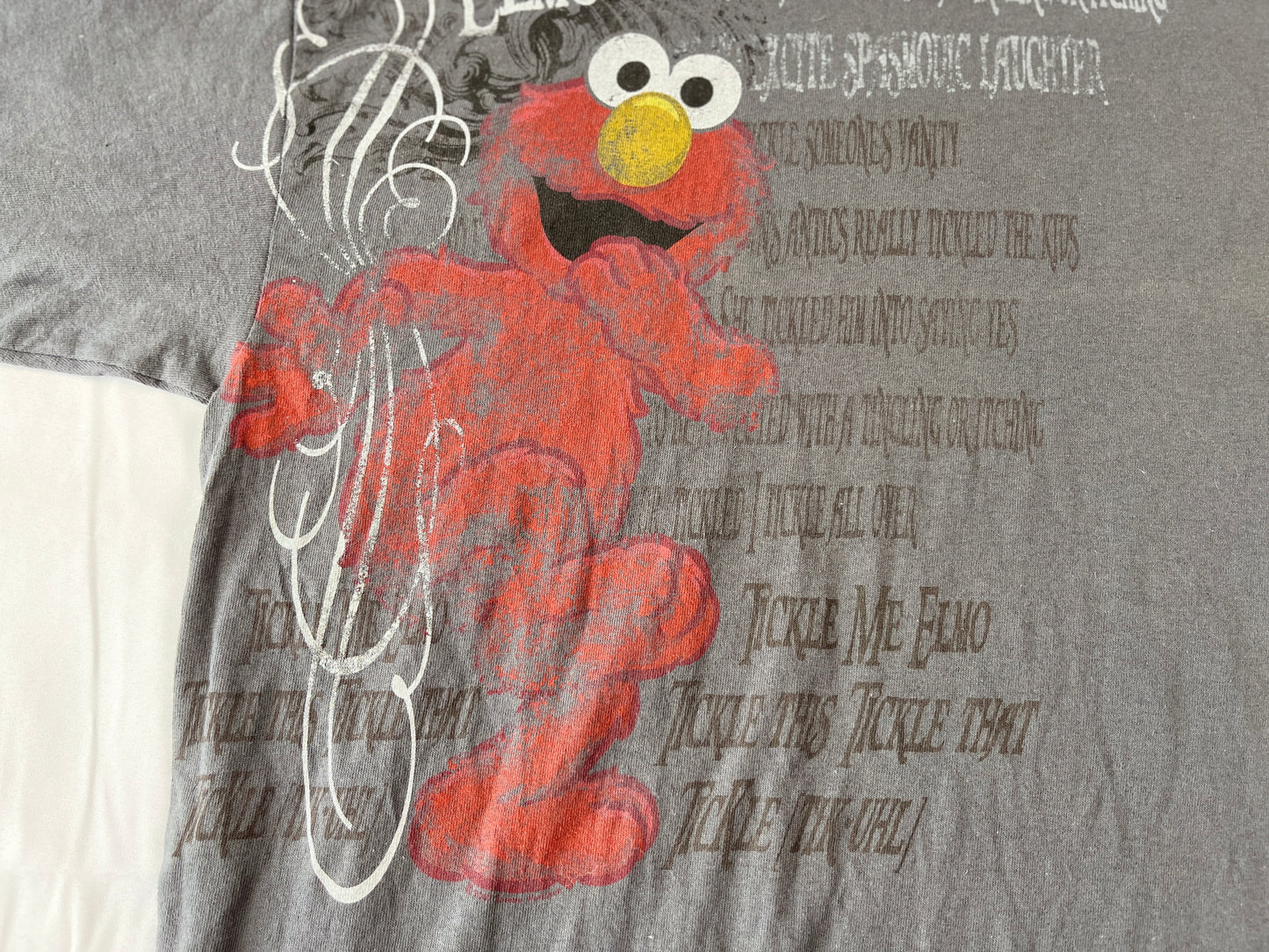 Elmo Tee